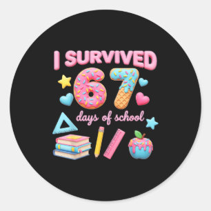 Sticker Rond J'ai survécu 67 jours d'école Mème Six Sept Généra