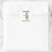 Sticker Rond Jamais Arm-A-Dillo (Sac)