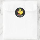Sticker Rond Jaune Funny Jaune citron Pun Dark BG (Sac)