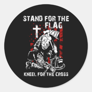 Sticker Rond Je Me Trouve Pour Le Drapeau Et Le Kneel Pour La C