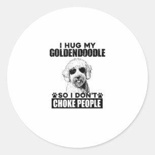 Sticker Rond J'Embrasse Mon Goldendoodle Donc Je Ne Choque Pas