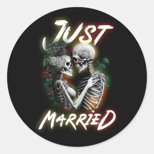 Sticker Rond Jeune mariée Halloween squelette mariés nous