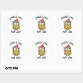 Sticker Rond Jingle Owl en chemin Funny Père Noël Owl (Feuille)