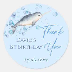 Sticker Rond Joli bébé Narwhal & Blue Bubbles