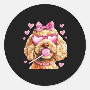 Sticker Rond Joli Goldendoodle portant des lunettes cœur chiot