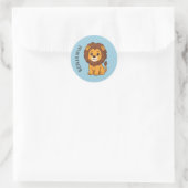 Sticker Rond Joli Lion de Dessin Animé Bleu Nom Personnalisé (Sac)