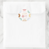 Sticker Rond Joli Pastel Moderne Donut Premier Anniversaire (Sac)