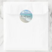 Sticker Rond Jolie plage de sable blanc/Merci Mariage (Sac)