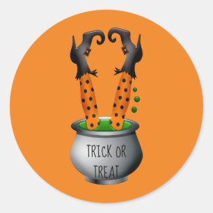 Sticker Rond Jolie sorcière Halloween noir et orange