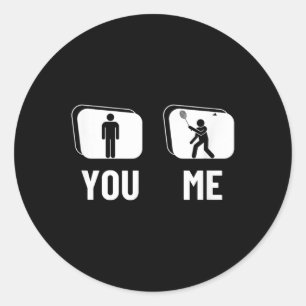 Sticker Rond Joueur de badminton fier homme volant drôle badmin