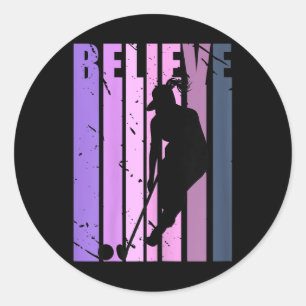 Sticker Rond Joueuse de hockey sur gazon rétro cool Entraîneur