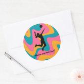Sticker Rond Joueuse de volley-ball de plage (Enveloppe)