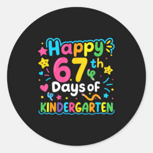 Sticker Rond Joyeux 67e jour de maternelle Mème 67 enfants