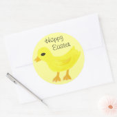 Sticker Rond Joyeux Bébé Jaune de Pâques (Enveloppe)