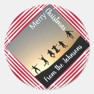 Sticker Rond Joyeux Noël Photo Nom de famille Red Gift Tag