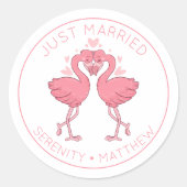 Sticker Rond Just Married Pink Flamingos Tropical Beach Wedding (Devant)