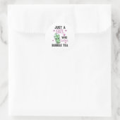 Sticker Rond Juste Une Fille Le Thé De Bulle Aime Boba Kawaii (Sac)