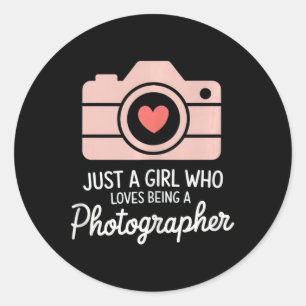 Sticker Rond Juste Une Fille Qui Aime Être Un Photographe Camér