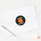 Sticker Rond Juste Une Fille Qui Aime Le Basketball - Mignonnes (Enveloppe)