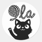 Sticker Rond Kamala Harris Président 2024 Comma La Cat et Yarn (Devant)