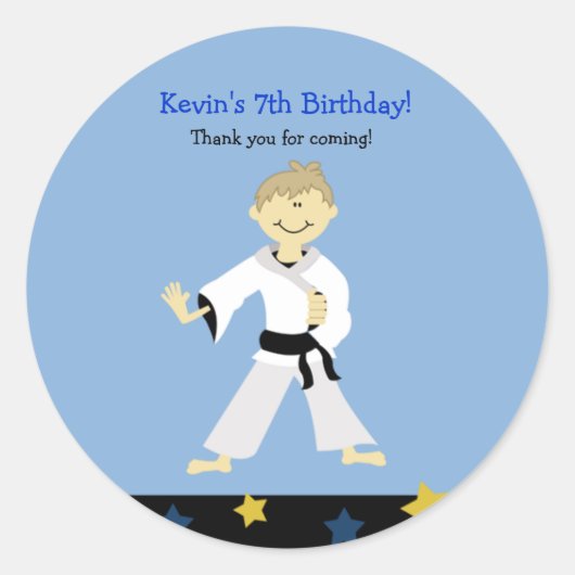 Sticker Rond KARATE GARÇON Ceinture noire Anniversaire Favorise (Devant)