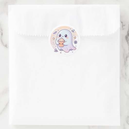 Sticker Rond Kawaii Ghost with Pumpkin Latte – Cute Halloween S (Sac)