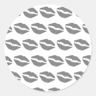 STICKER ROND KISS
