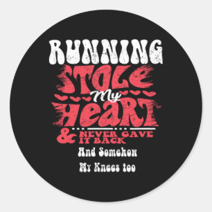 Sticker Rond La course m'a volé le cœur ~ Saint-Valentin drôle 