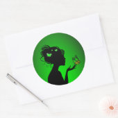 Sticker Rond La femme papillons verts (Enveloppe)
