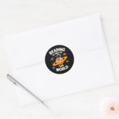Sticker Rond La lecture est hors de ce monde (Enveloppe)