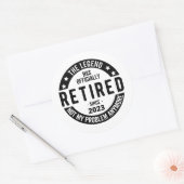 Sticker Rond La Légende A Officiellement Retraité, Retraité 202 (Enveloppe)