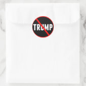 Sticker Rond La percée rouge anti-Donald Trump (Sac)