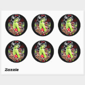 Sticker Rond La poupée de Zombie par Carissa Rose (Feuille)