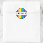 Sticker Rond l'amour arc-en-ciel. j'aime les filles. (Sac)