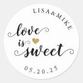 Sticker Rond L'amour est doux script personnalisé mariage Faveu (Devant)