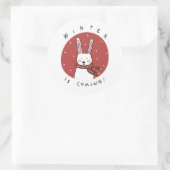 STICKER ROND LAPIN DE FÊTE AVEC ÉCHARPE L'HIVER ARRIVE (Sac)