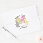 Sticker Rond Lapin de Pâques et poussin avec des oeufs décorés (Enveloppe)