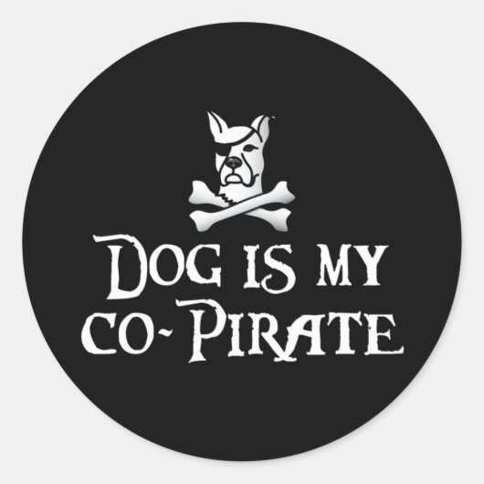 Sticker Rond Le chien est mon co-pirate (Devant)