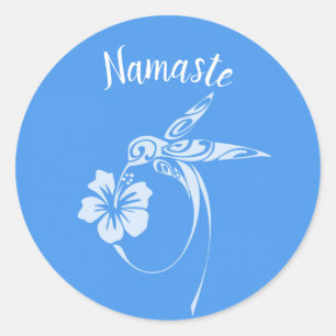 Sticker Rond Le colibri blanc Namaste sur le Arrière - plan bl