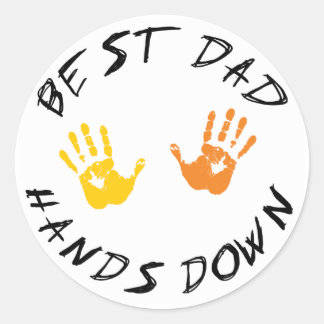Sticker Rond Le meilleur papa tient le cadeau