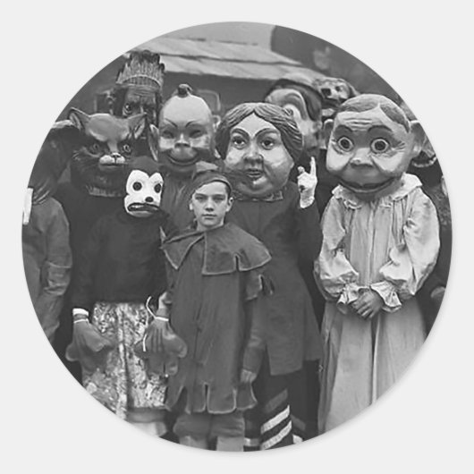 Sticker Rond Le rassemblement d'Halloween (Devant)