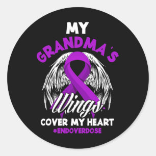 Sticker Rond Les ailes de ma grand-mère couvrent mon cœur, fin