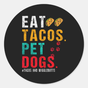 Sticker Rond Les chiens de compagnie mangent des tacos Wigglebu