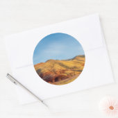 Sticker Rond Les collines peintes dans les lits de fossiles de (Enveloppe)
