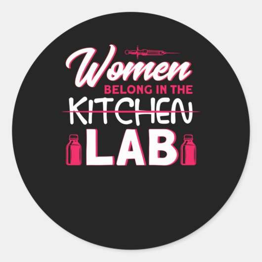 Sticker Rond Les femmes font partie du Lab (Devant)