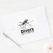 Sticker Rond les plongeurs le font plus en profondeur (Enveloppe)