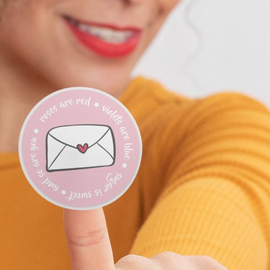 Sticker Rond Les Roses de l'enveloppe du coeur mignon sont des 