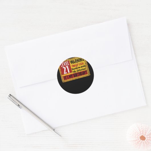 Sticker Rond Level 21 Years Old 21st Birthday Warning Finally (Enveloppe)