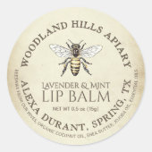 Sticker Rond Lèvres Baume Reine abeille sur parchemin antique (Devant)