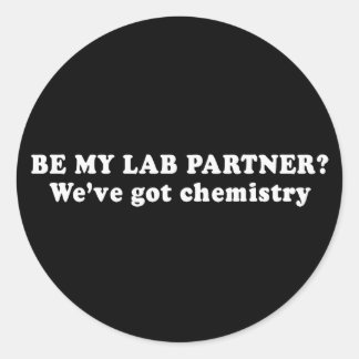 Sticker Rond Lignes de ramassage - WEVE GOT CHEMISTRY T-SHIRT